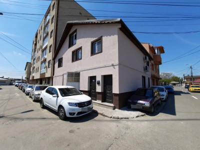 Viile Noi – mixt vila / apartament cu spatiu comercial. 