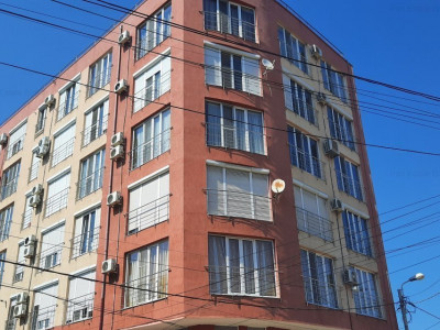 Capitol apartament 4 camere  