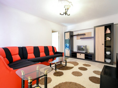 Complex Comercial CET-3 camere 65,30mp etaj 1