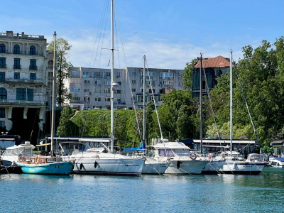  Apartament cu vedere frontala la mare si la Portul Tomis