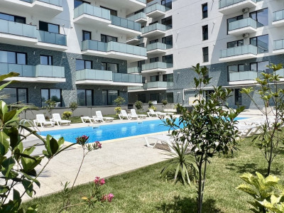 Apartament cu vedere spre PISCINA in bloc finalizat