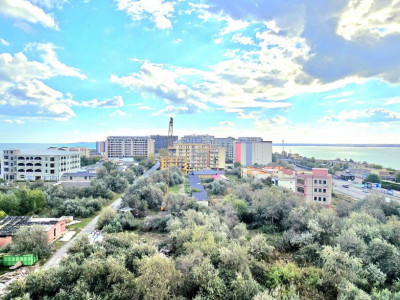 Vedere unică la mare și lac! Apartament spațios cu 4 camere în Marina surf